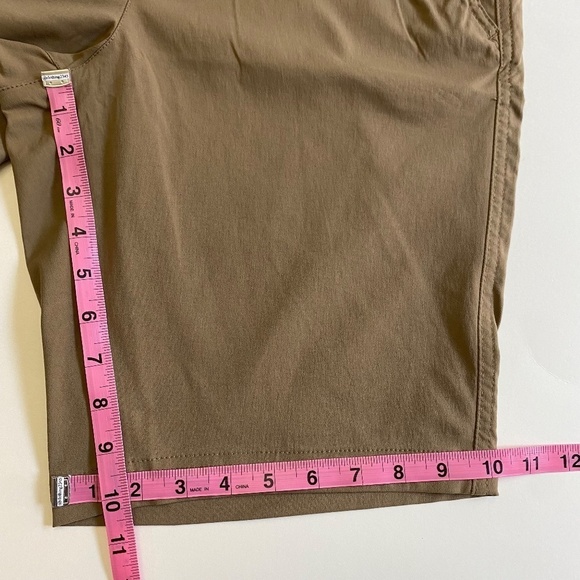 Weatherproof Vintage Performance Weather Flex Tech Shorts, Tan, Small, NWT - Picture 7 of 10